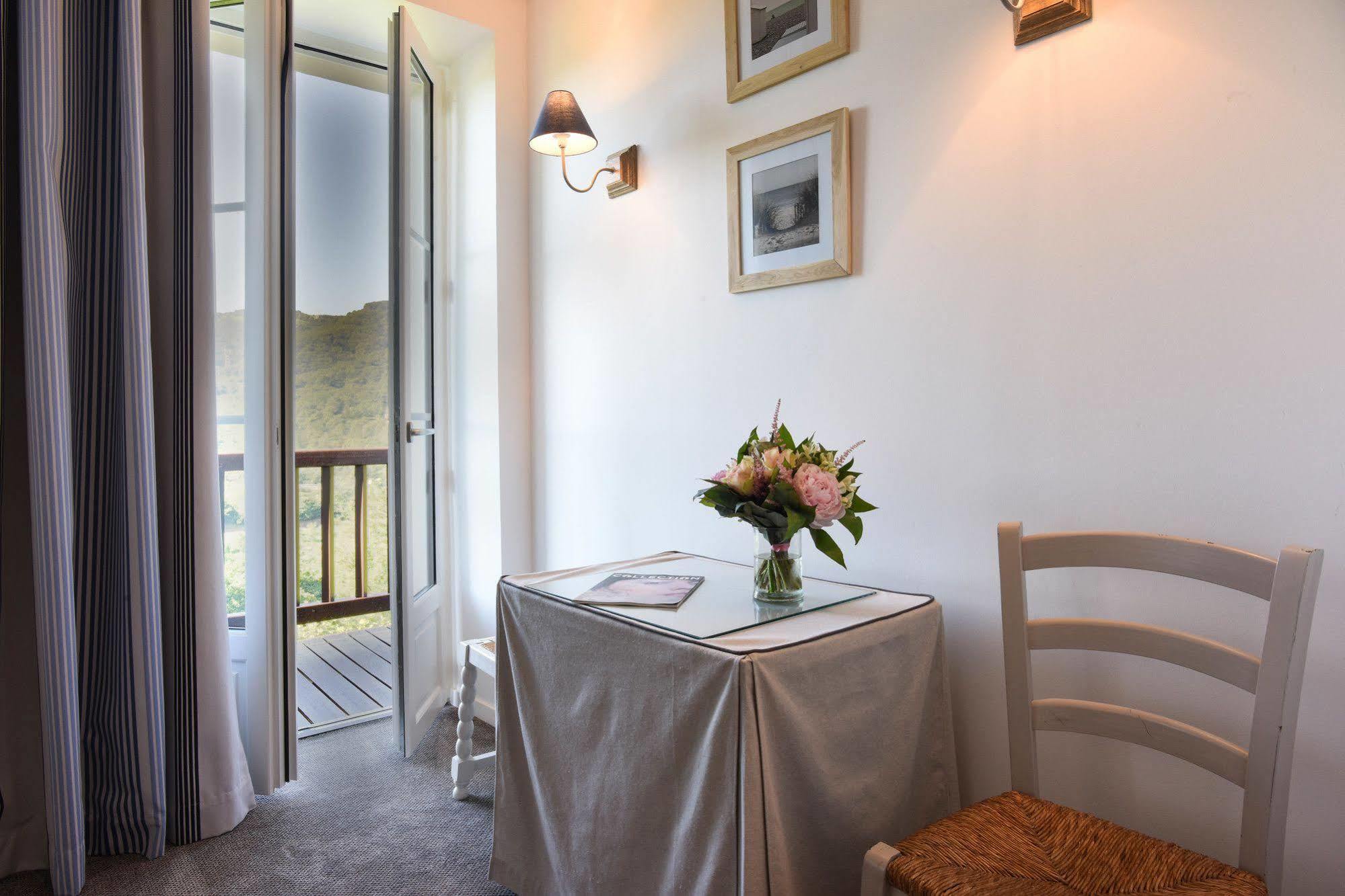 Les Jardins De Bakea Hotel Biriatou Exterior photo