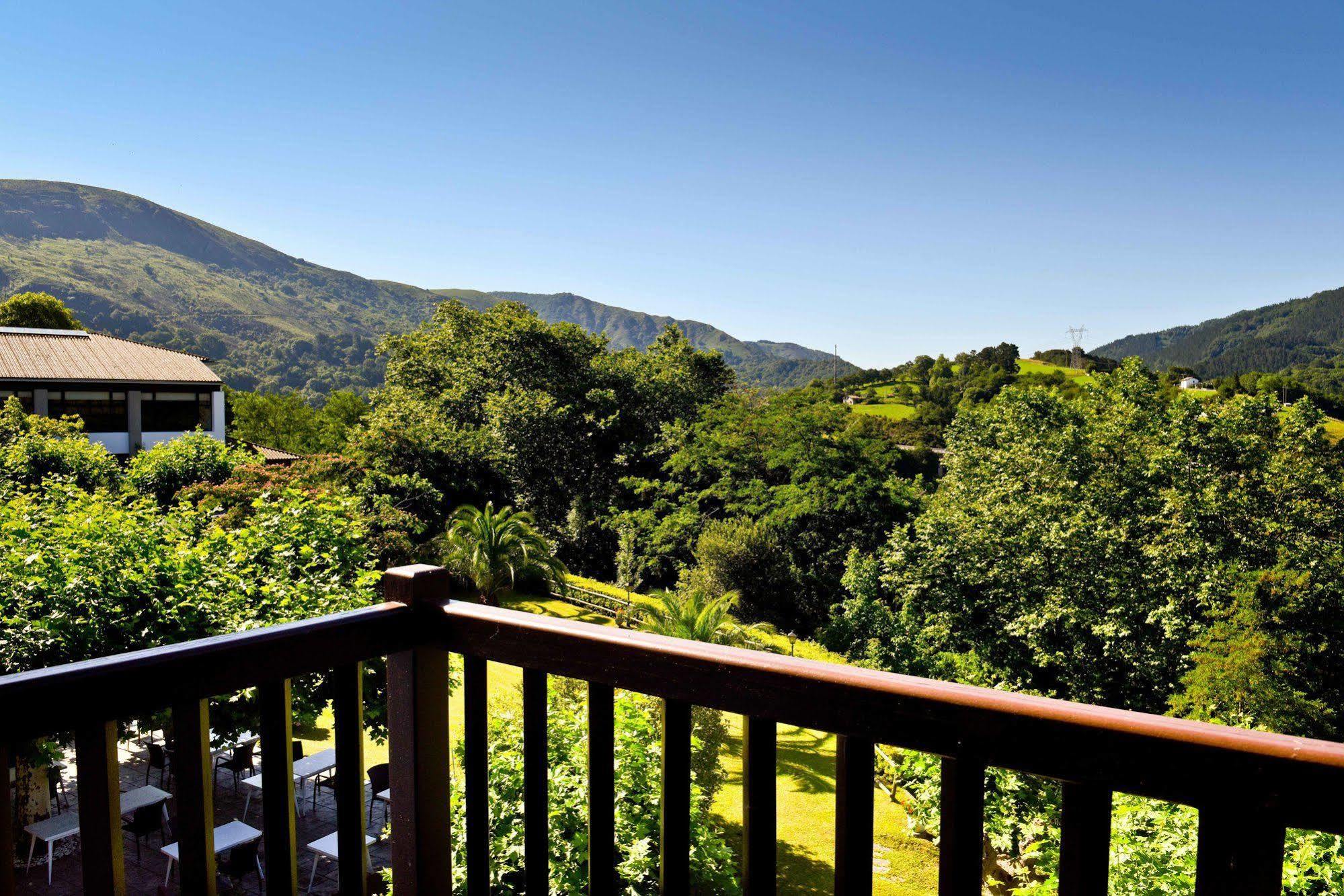 Les Jardins De Bakea Hotel Biriatou Exterior photo